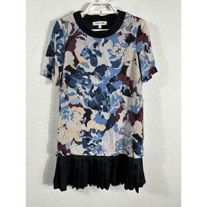 Elizabeth and James Dress Womens XXS Silk Pleated Hem Floral Short Sleeve Mini